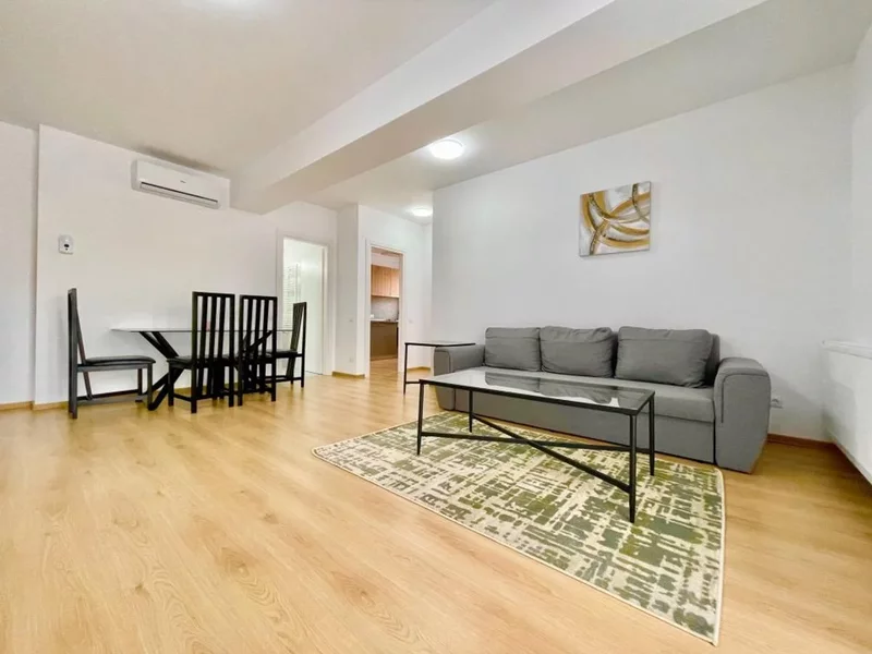 13 Septembrie, Casa Poporului, Marriott, bloc nou, centrala proprie.